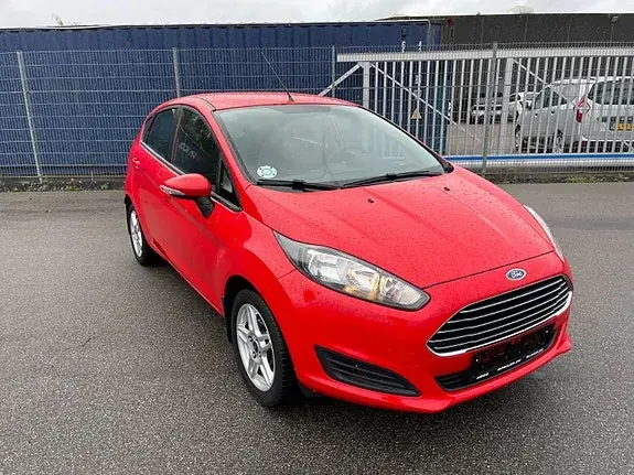 Ford Fiesta 2013 photo 3