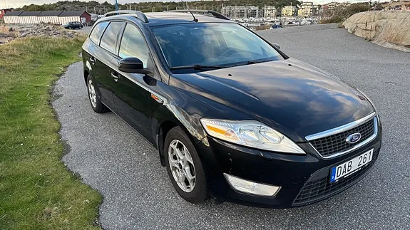 Ford Mondeo 2010 photo 2