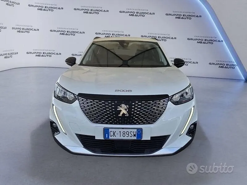 Peugeot 2008 2022 photo 2