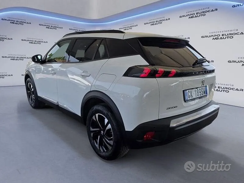 Peugeot 2008 2022 photo 4