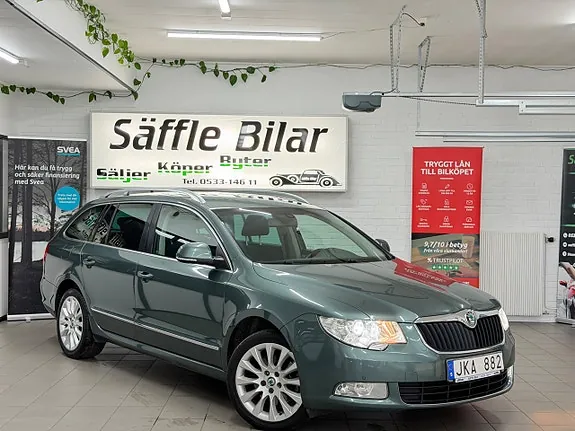 Skoda Superb 2012 photo 3