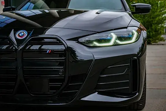 BMW I4
