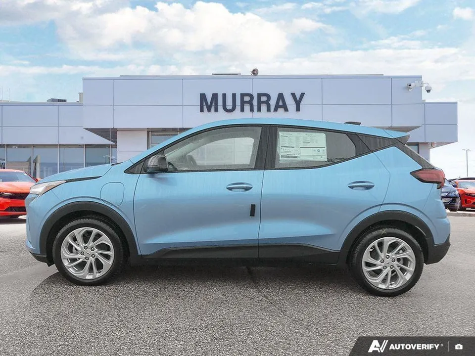 Chevrolet Bolt 2027 photo 4