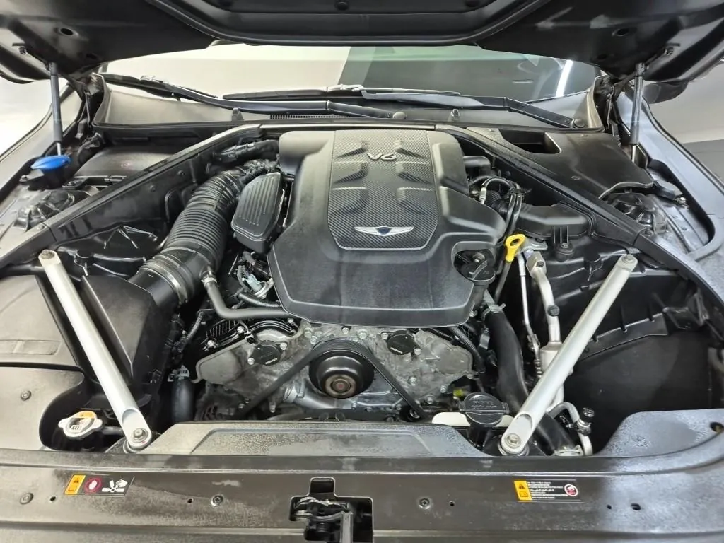 Genesis G90 2019 photo 5