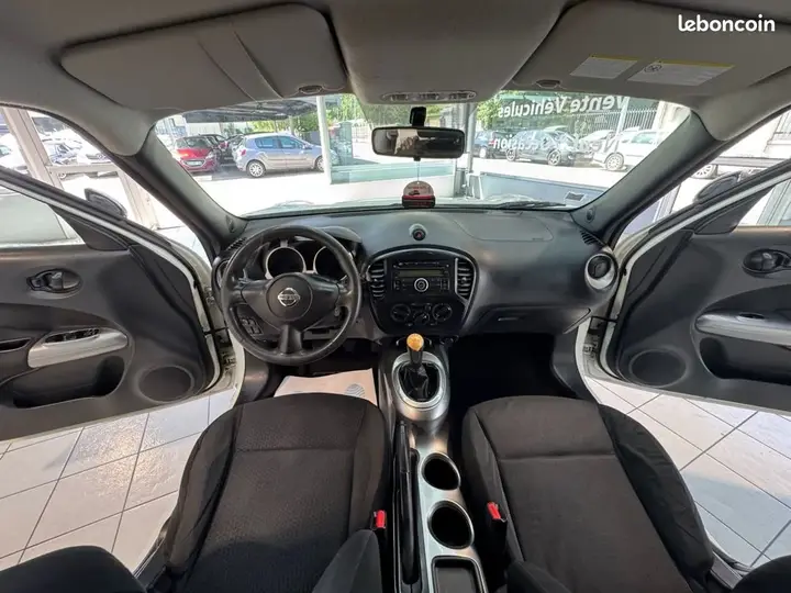 Nissan Juke 2010 photo 4