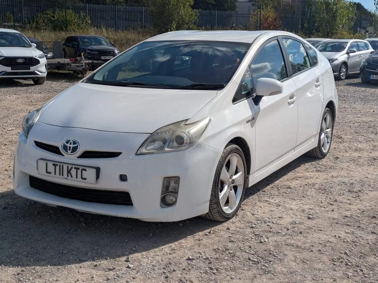 Toyota Prius 2011 photo 3