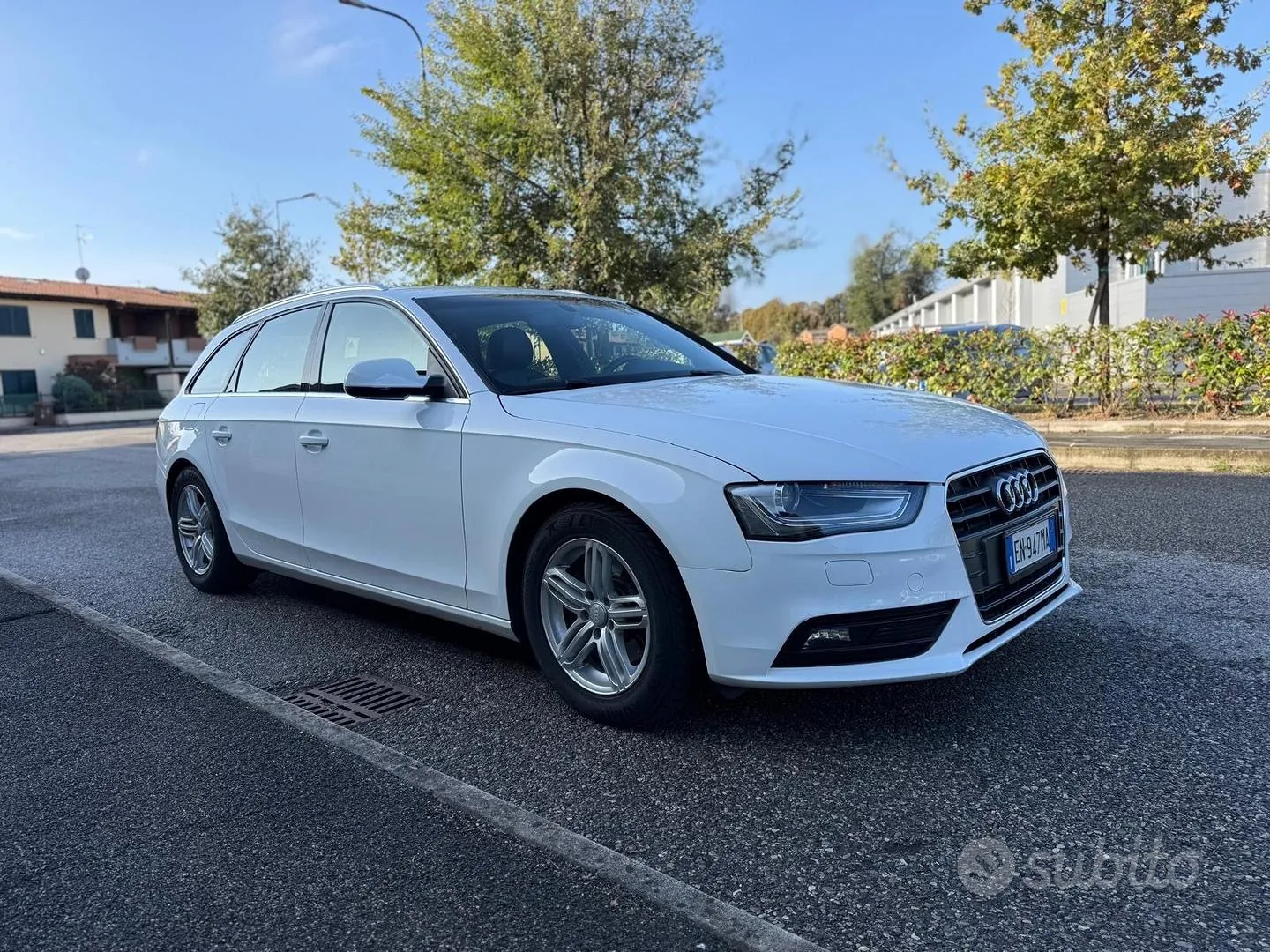Audi A4 Avant 2012 photo 4