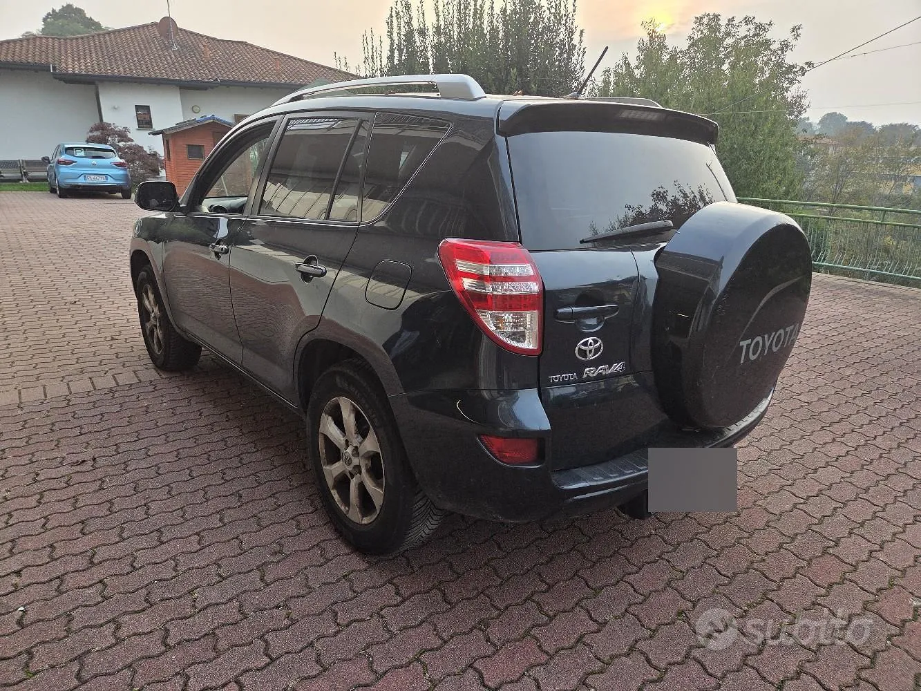 Toyota Rav4 2011 photo 3