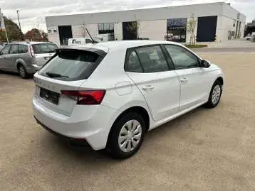 Skoda Fabia 2024 photo 3