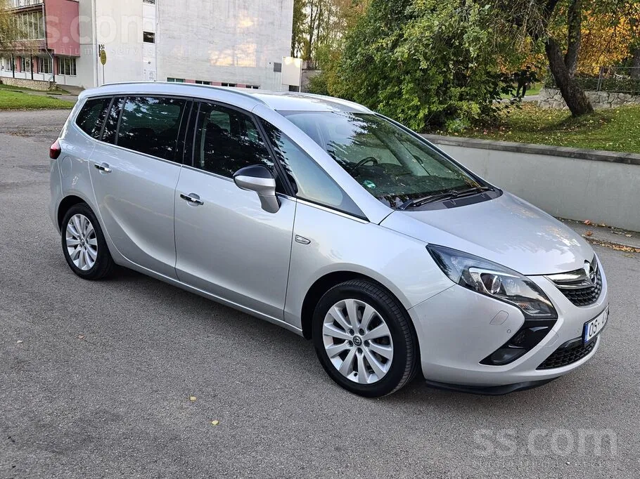 Opel Zafira 2012 photo 5