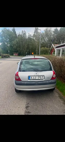 Renault Clio 2006 photo 2