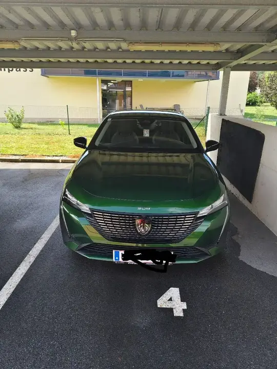 Peugeot 308 2024 photo 2