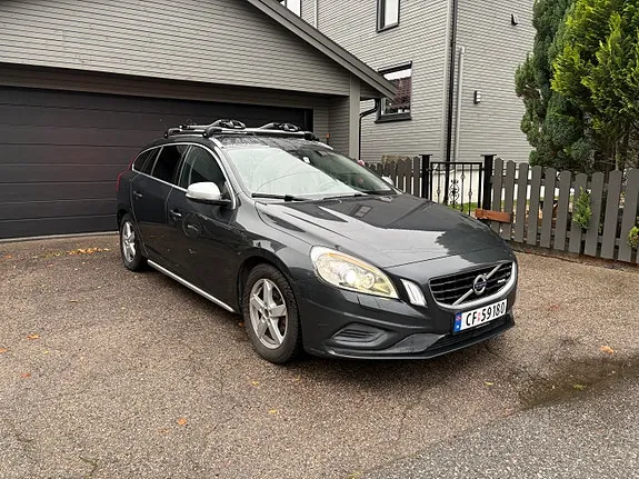 Volvo V60 2011 photo 2