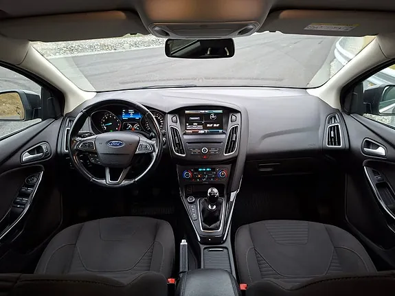 Ford Focus 2015 photo 5