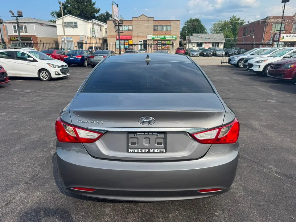 Hyundai Sonata 2011 photo 5