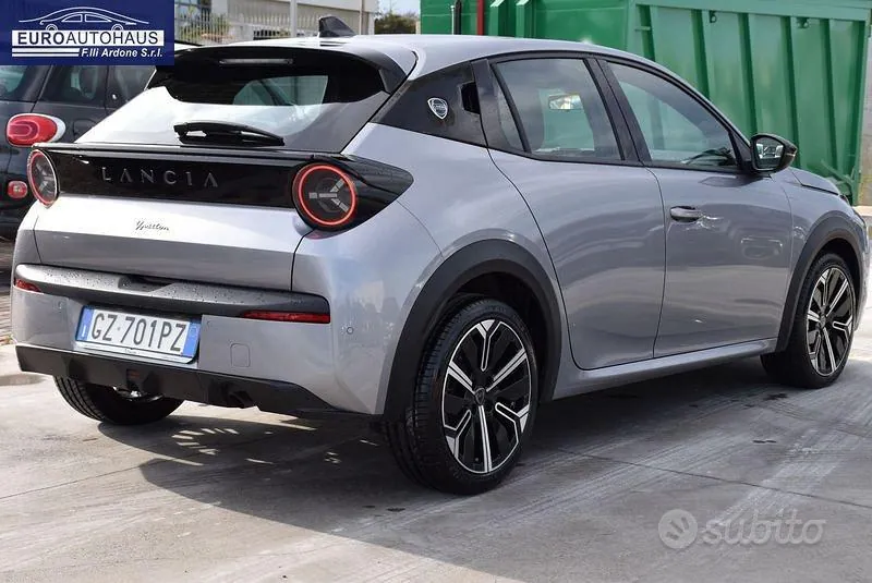 Lancia Ypsilon 2025 photo 4