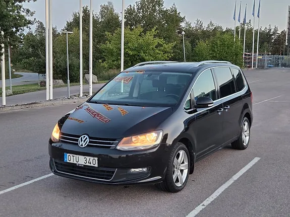 Volkswagen Sharan 2013 photo 2
