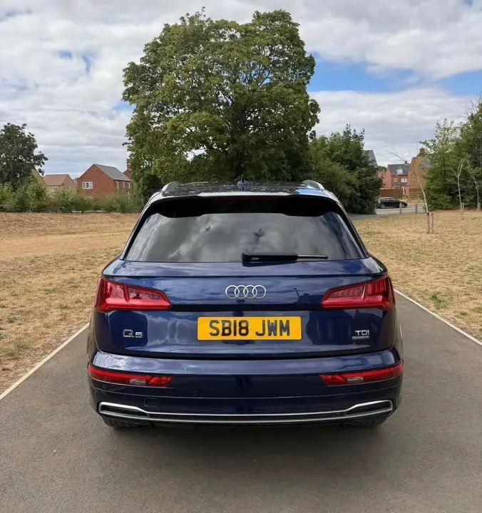 Audi Q5 2018 photo 2