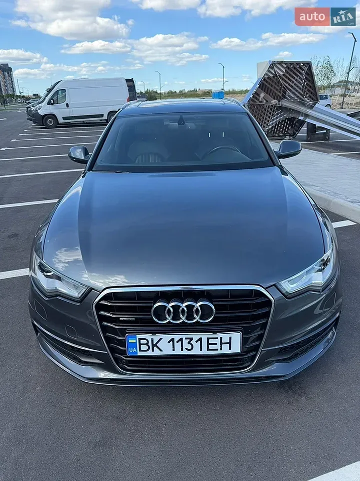 Audi A6 2012 photo 2