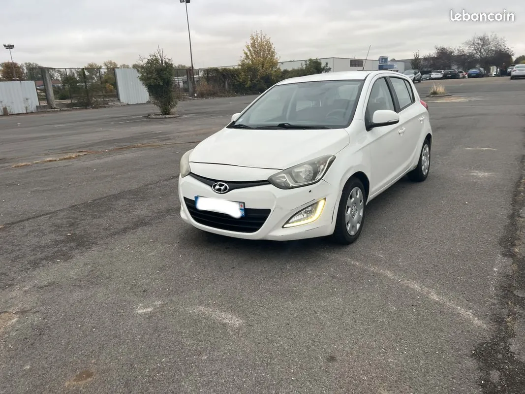 Hyundai I20
