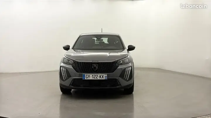 Peugeot 2008 2024 photo 2