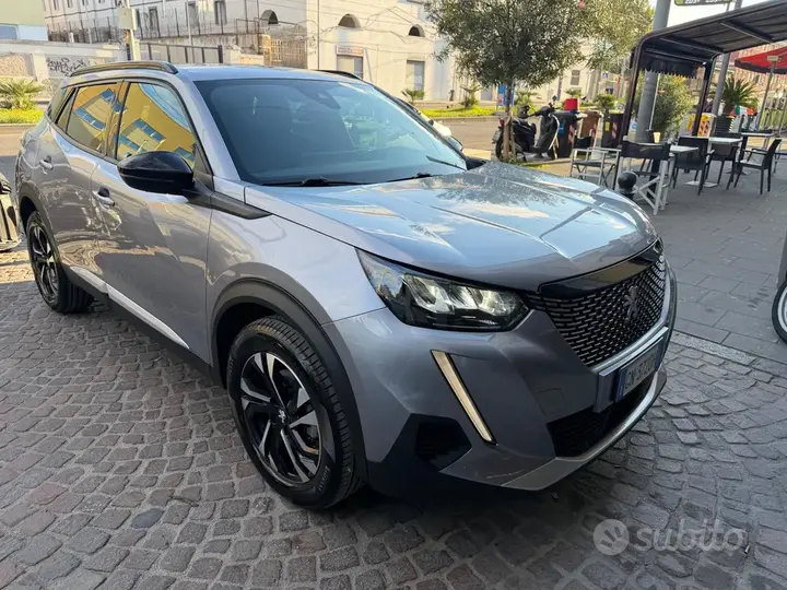 Peugeot 2008 2023 photo 2