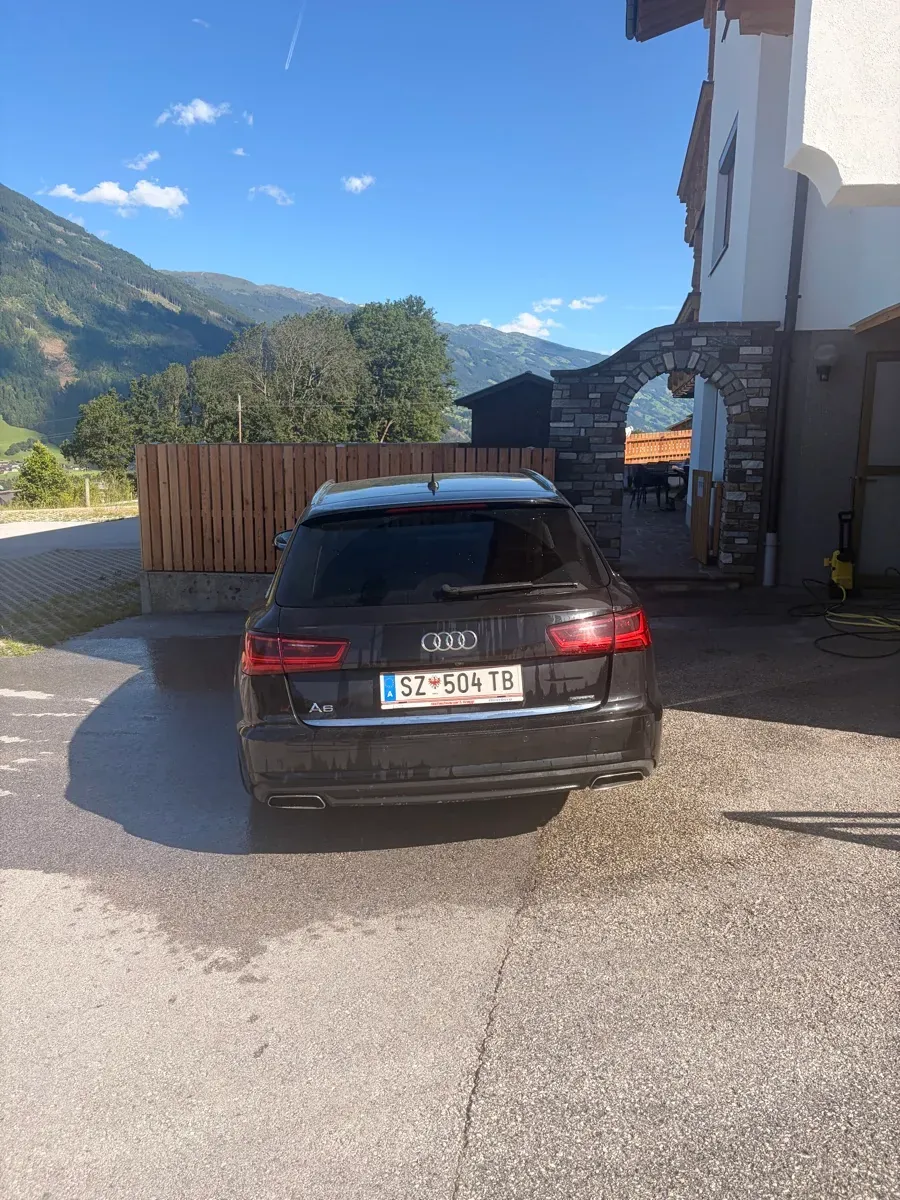 Audi A6 2015 photo 2