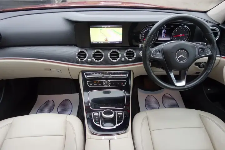Mercedes-Benz E-Class 2016 photo 5