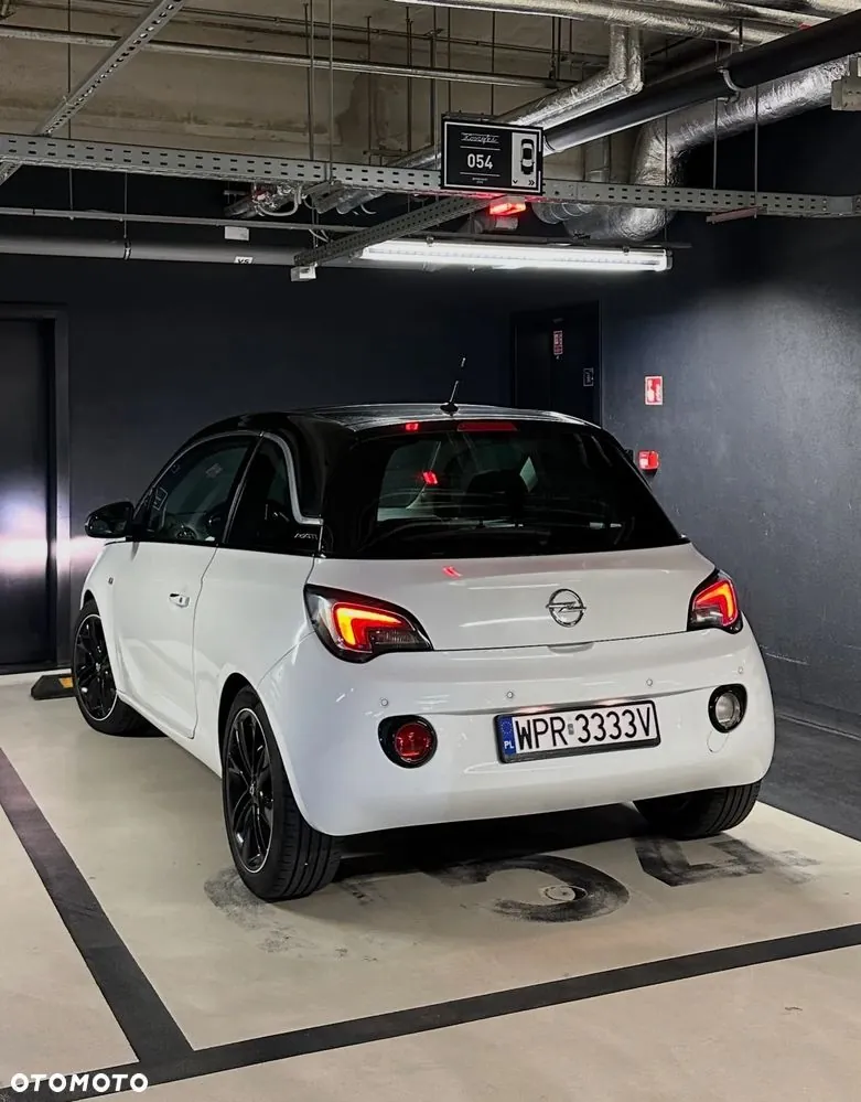 Opel Adam