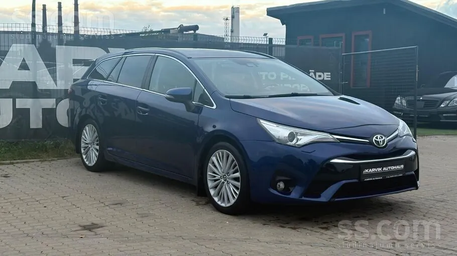 Toyota Avensis 2016 photo 2