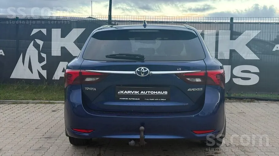 Toyota Avensis 2016 photo 5