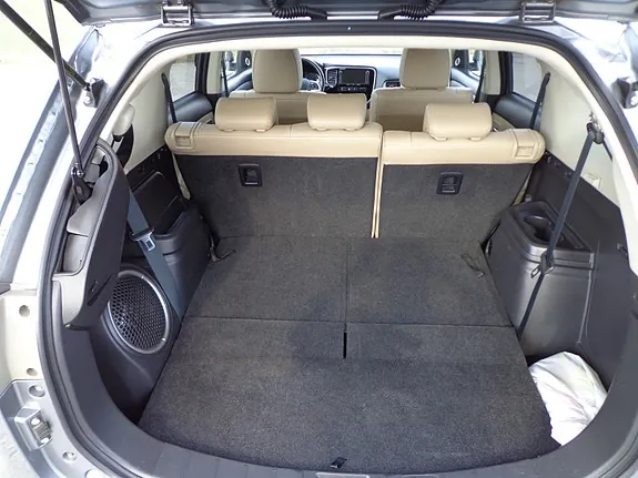 Mitsubishi Outlander 2013 photo 4