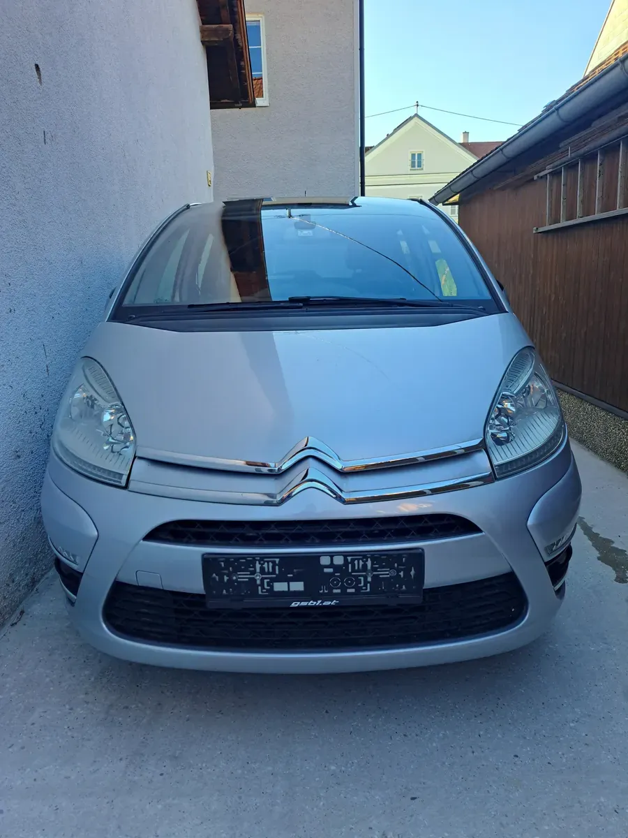 Citroen C4 Picasso 2012 photo 3