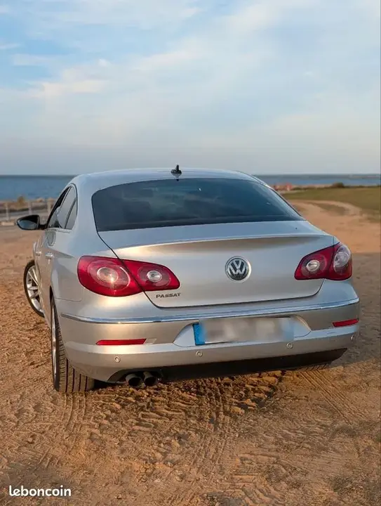 Volkswagen Passat 2008 photo 2