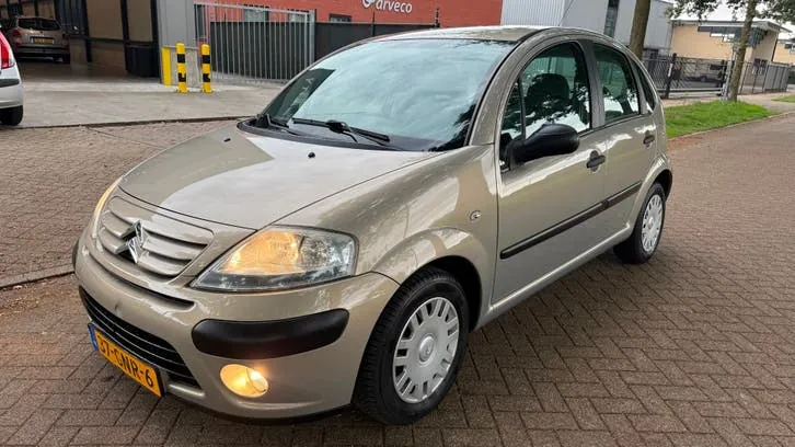 Citroen C3 2008 photo 2