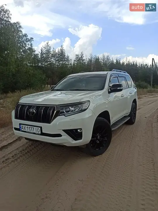 Toyota Land Cruiser Prado