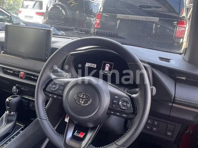Toyota Yaris Ativ 2025 photo 2