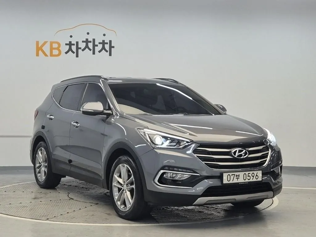 Hyundai Santa Fe 2016 photo 4