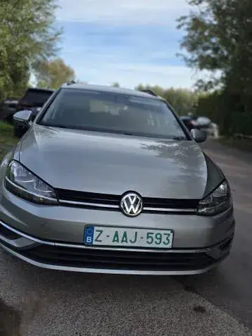 Volkswagen Golf 2019 photo 2