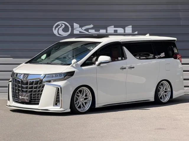 Toyota Alfa Romeo 2020 photo 2