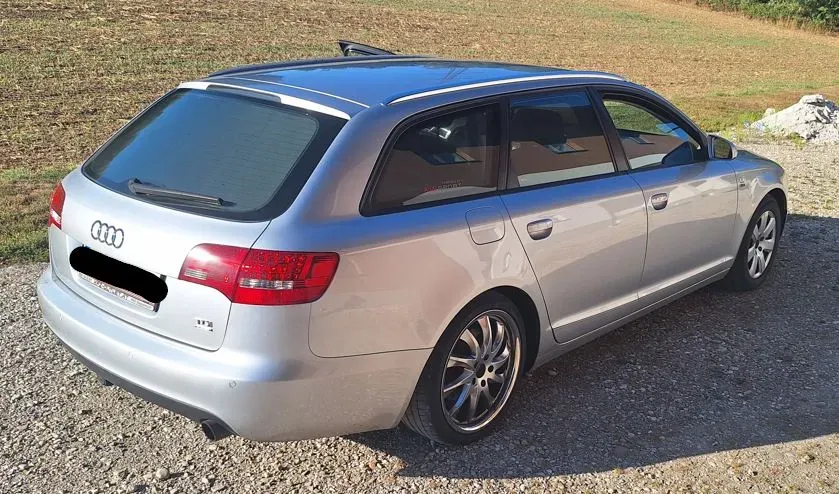 Audi A6 Avant