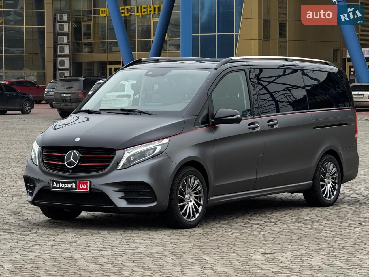 Mercedes-Benz V-Class