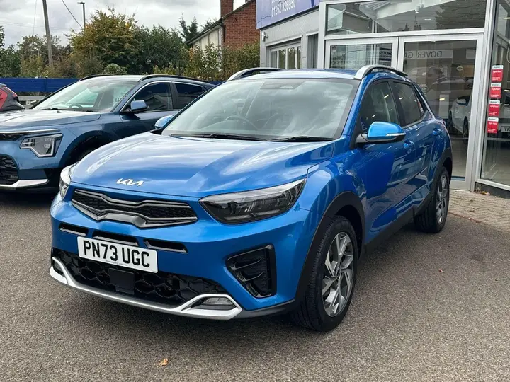 Kia Stonic 2023 photo 4