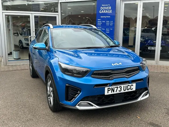 Kia Stonic 2023 photo 2