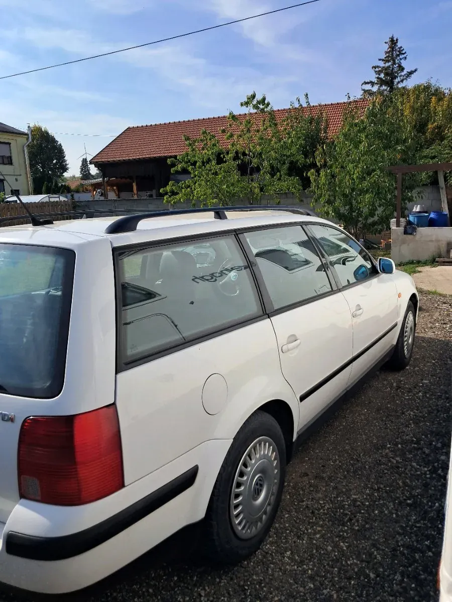 Volkswagen Passat 1997 photo 3