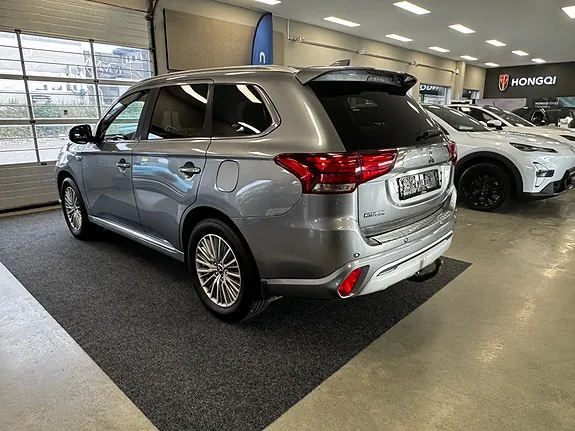 Mitsubishi Outlander 2019 photo 3