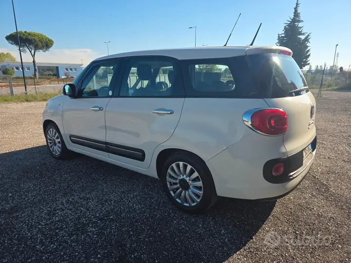 Fiat 500L 2015 photo 5