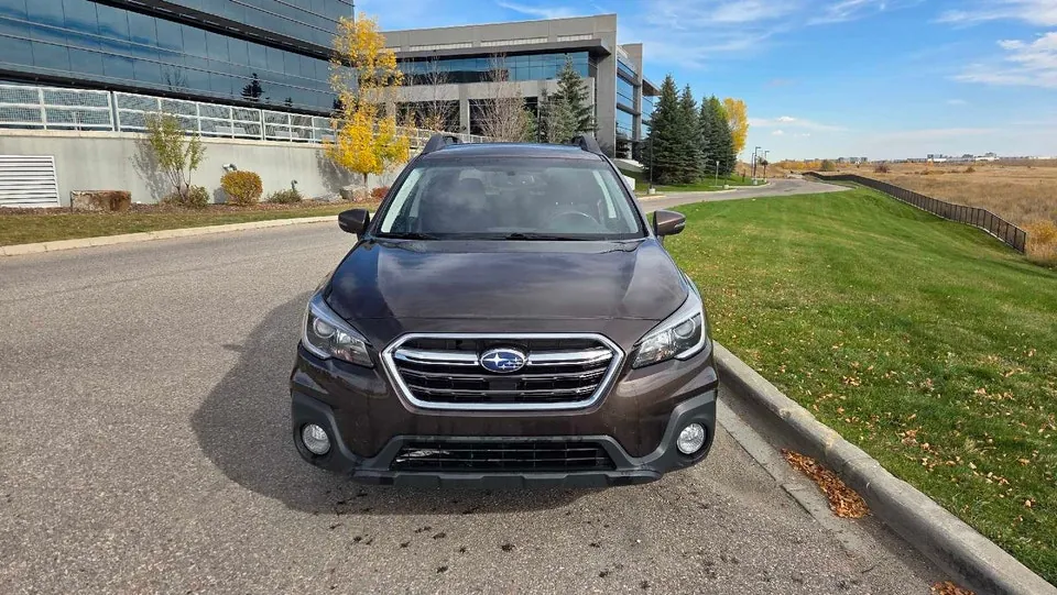Subaru Outback 2019 photo 2