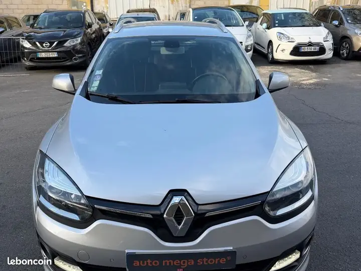 Renault Megane 2014 photo 2