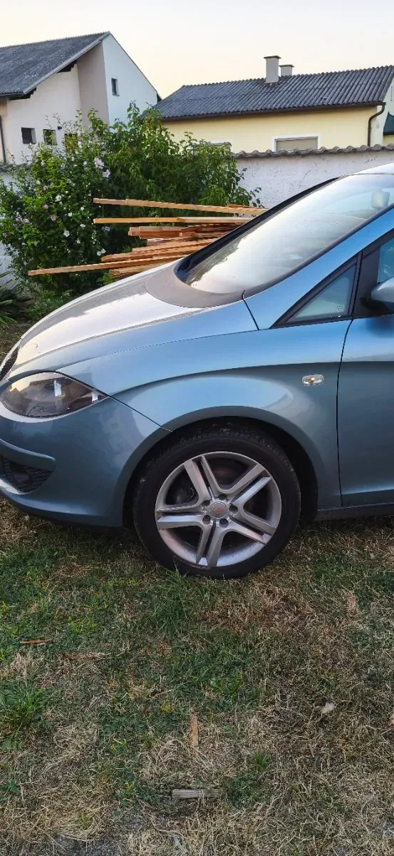Seat Altea 2005 photo 2